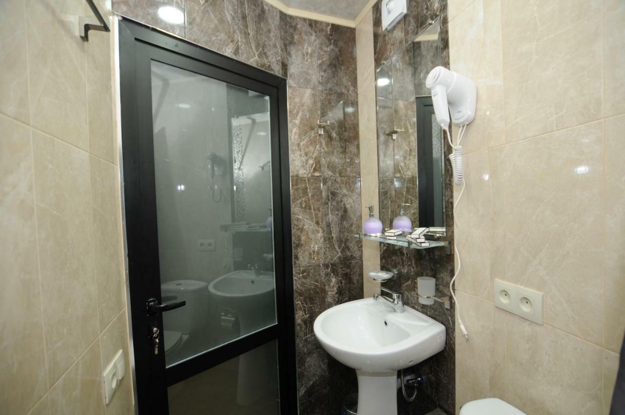 My Cityhotel Tbilisi Exterior photo